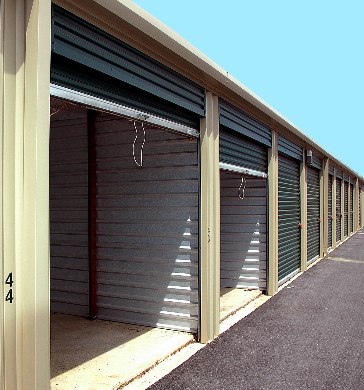 The Benefits of Steel Frame Garages: A Durable and Cost-Effective Solution