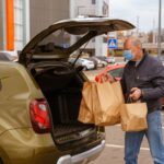 The Rise of Curbside Pickup: A Convenient and Contact-Free Shopping Solution